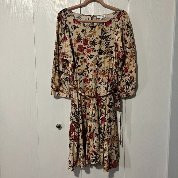 Floral Dress - Picture 4 of 8